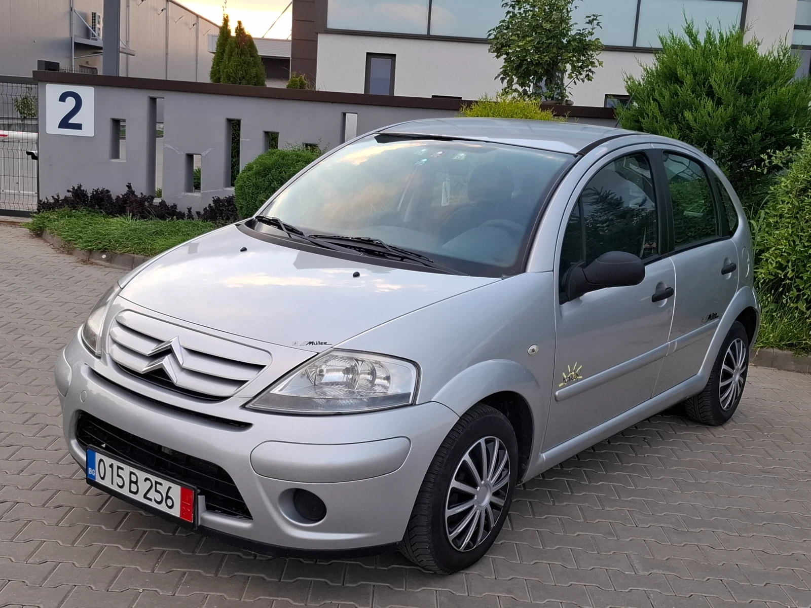 Citroen C3 1.4i* (74кс)* FACELIFT* НОВ ВНОС* , снимка 3 - Автомобили и джипове - 55826701