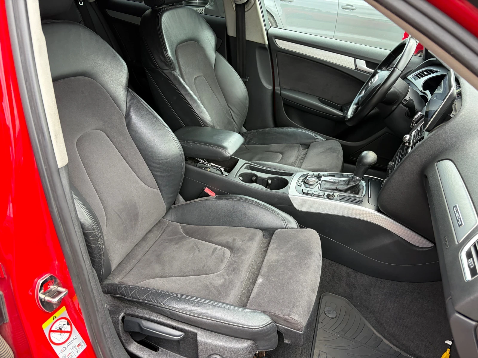 Audi A4 S-line, снимка 16 - Автомобили и джипове - 56218845