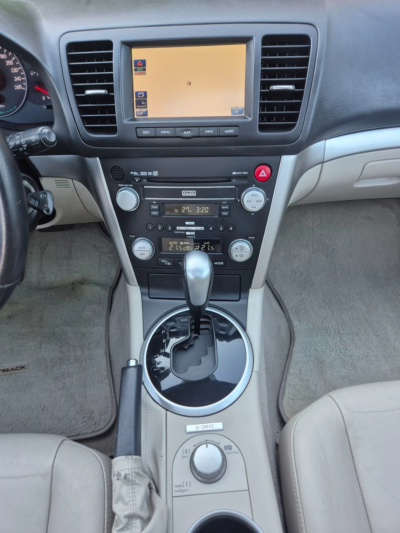 Subaru Outback 3.0-Н6/FACE/SUISSE , снимка 8 - Автомобили и джипове - 56299695