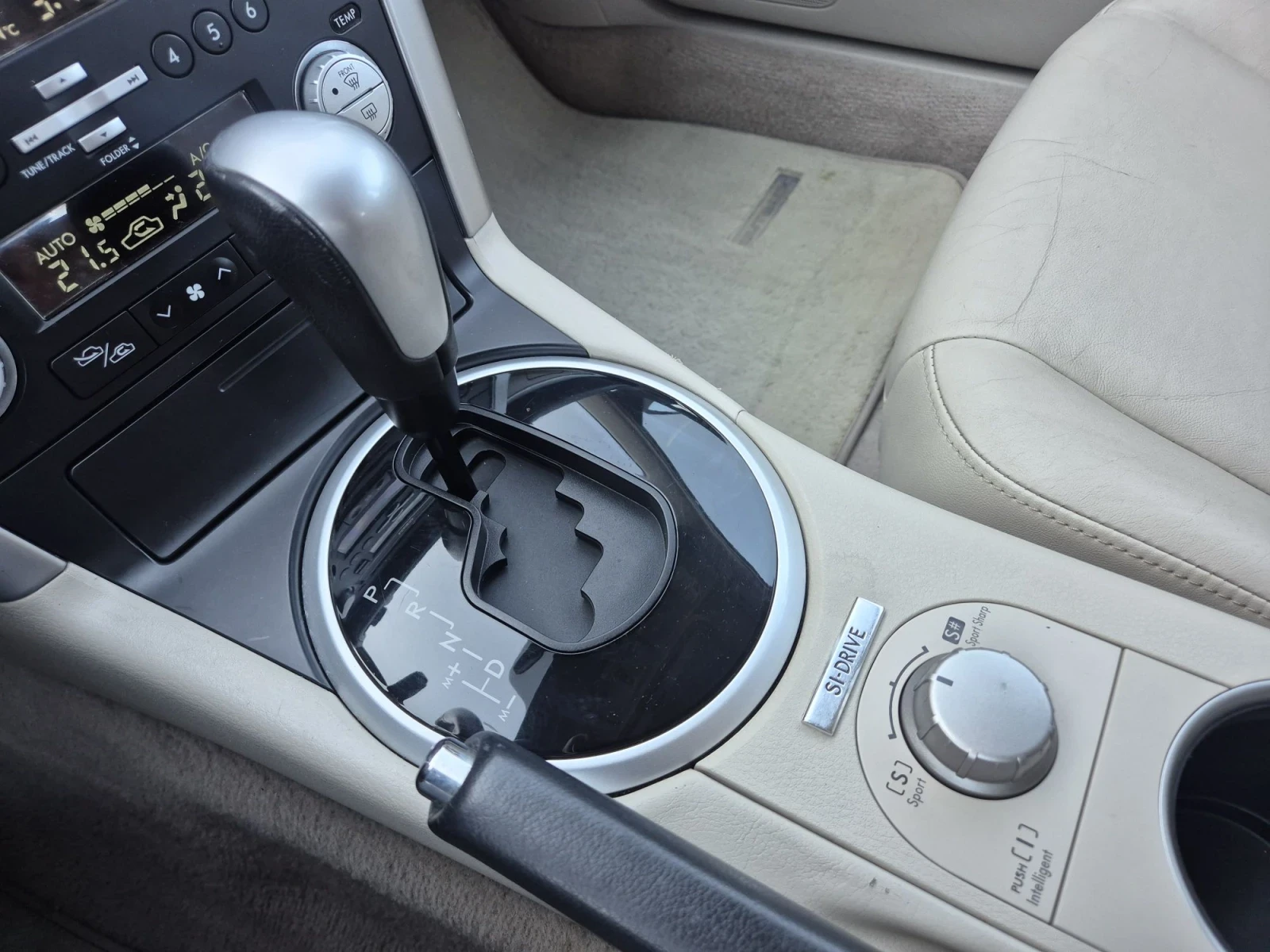 Subaru Outback 3.0-Н6/FACE/SUISSE , снимка 9 - Автомобили и джипове - 56299695