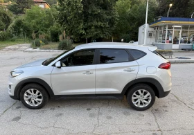 Hyundai Tucson 2.0 CRDi, снимка 8