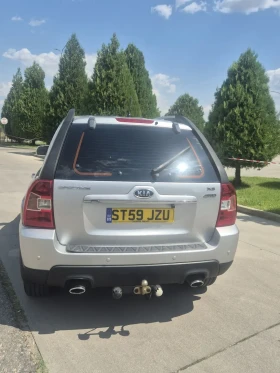 Kia Sportage 2.0 crdi, снимка 2