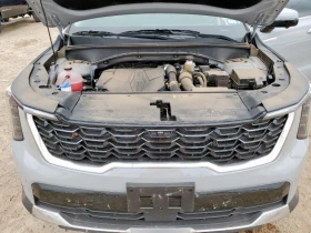 Kia Sorento 2.5L 4 Front-wheel Drive - 62500 лв. / 31955.74 € - 93227705 5