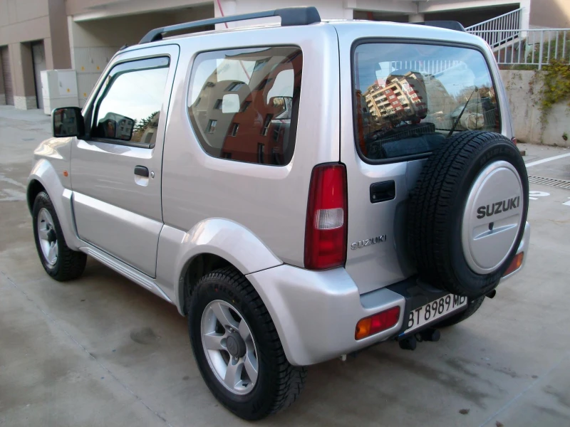 Suzuki Jimny 1.3i Klimatik  ITALIQ 4x4 OTLICHNO SASTOQNIE, снимка 7 - Автомобили и джипове - 48345545