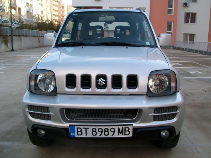 Suzuki Jimny 1.3i Klimatik  ITALIQ 4x4 OTLICHNO SASTOQNIE, снимка 2 - Автомобили и джипове - 48345545