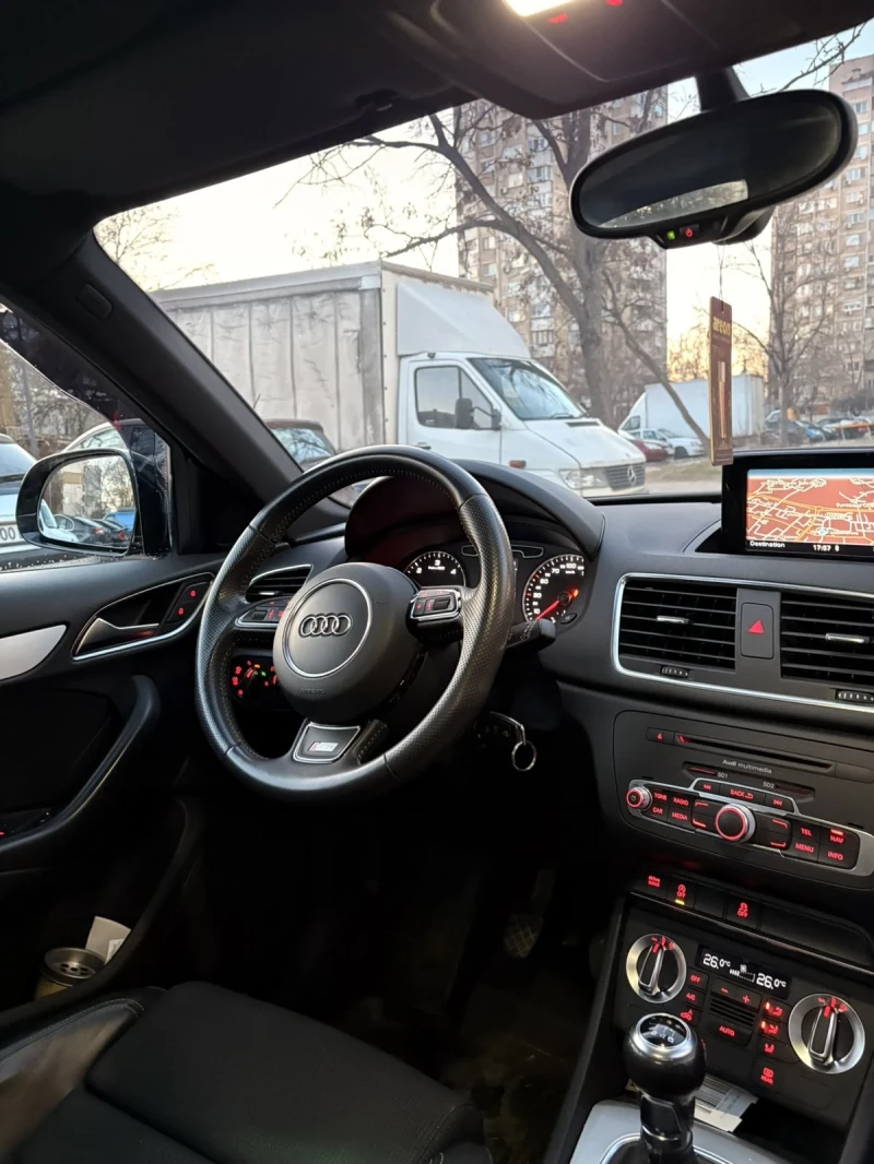 Audi Q3, снимка 9 - Автомобили и джипове - 49068919