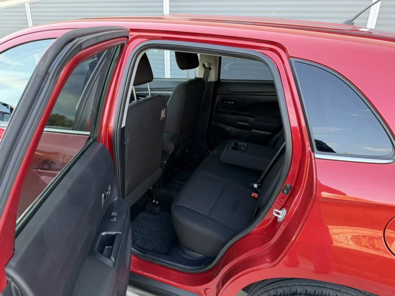 Mitsubishi ASX 1.6i Swiss, снимка 14 - Автомобили и джипове - 52149054
