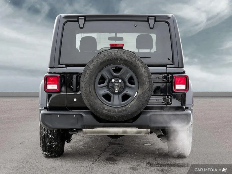 Jeep Wrangler Sport 2-Door 4WD, снимка 5 - Автомобили и джипове - 52699543