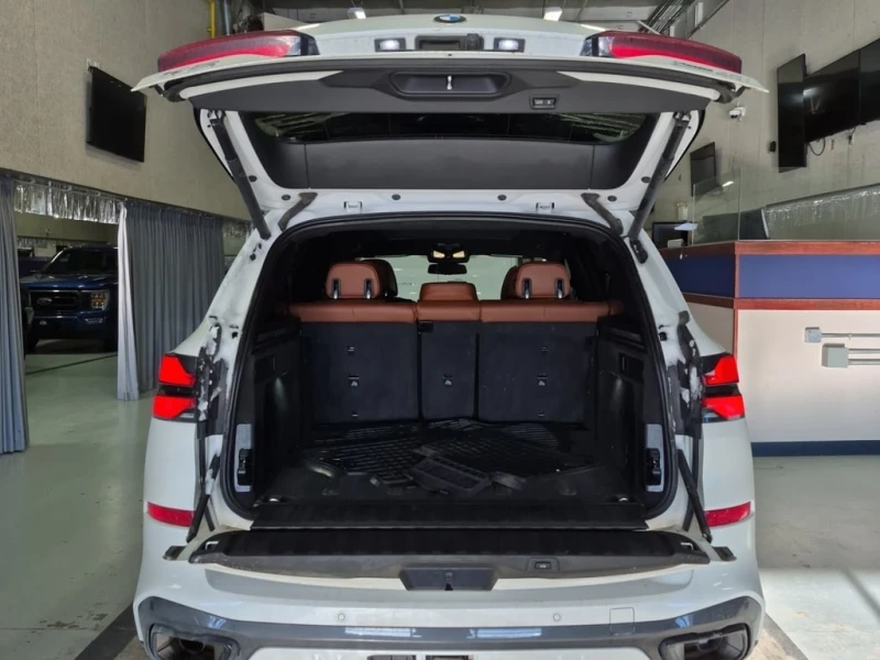 BMW X5 * XDRIVE40I * CARFAX * БЕЗ ПЪРВОНАЧАЛНА ВНОСКА, снимка 16 - Автомобили и джипове - 53042363