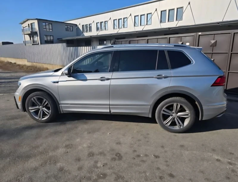 VW Tiguan Allspace All Space R line, снимка 4 - Автомобили и джипове - 53388794