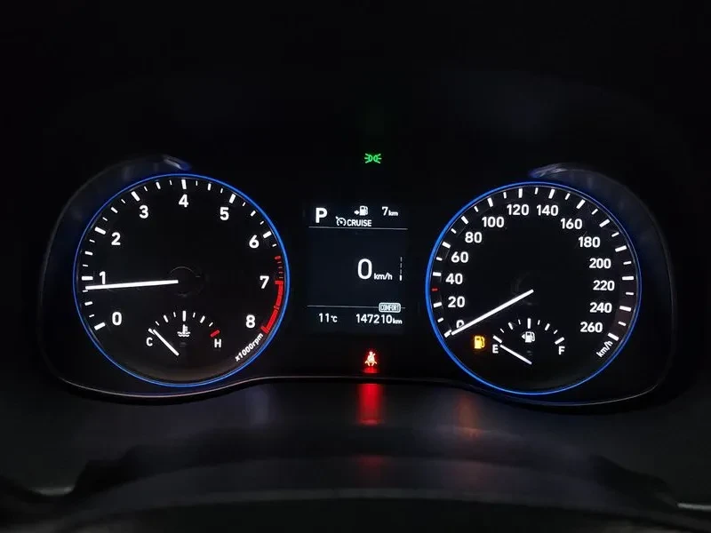 Hyundai Kona 1.6Т, снимка 8 - Автомобили и джипове - 54257133