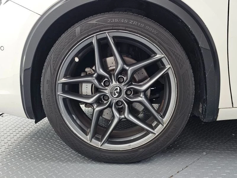 Infiniti Q30 2.0 Sport Proassist| 208�.�. | Mobile.bg � ����������� 5