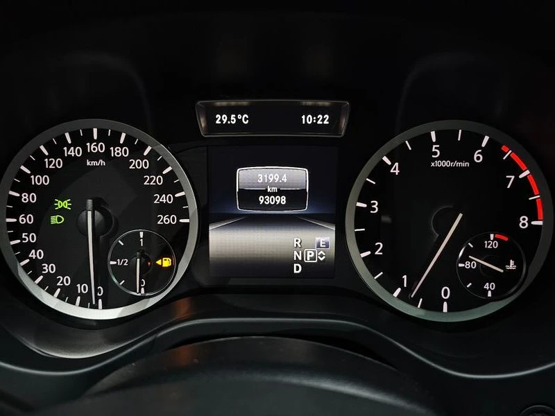 Infiniti Q30 2.0 Sport Proassist| 208�.�. | Mobile.bg � ����������� 8