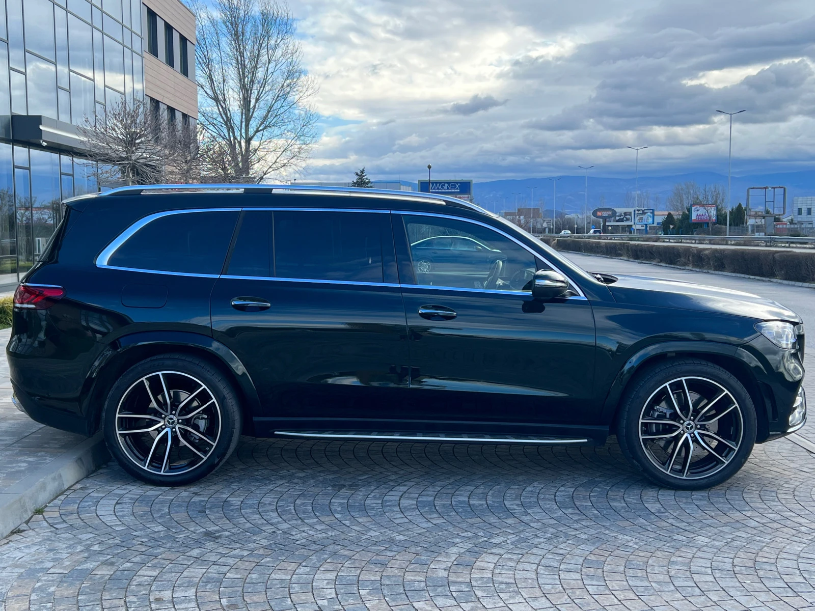 Mercedes-Benz GLS 400 d AMG Designo Burmester - изображение 6