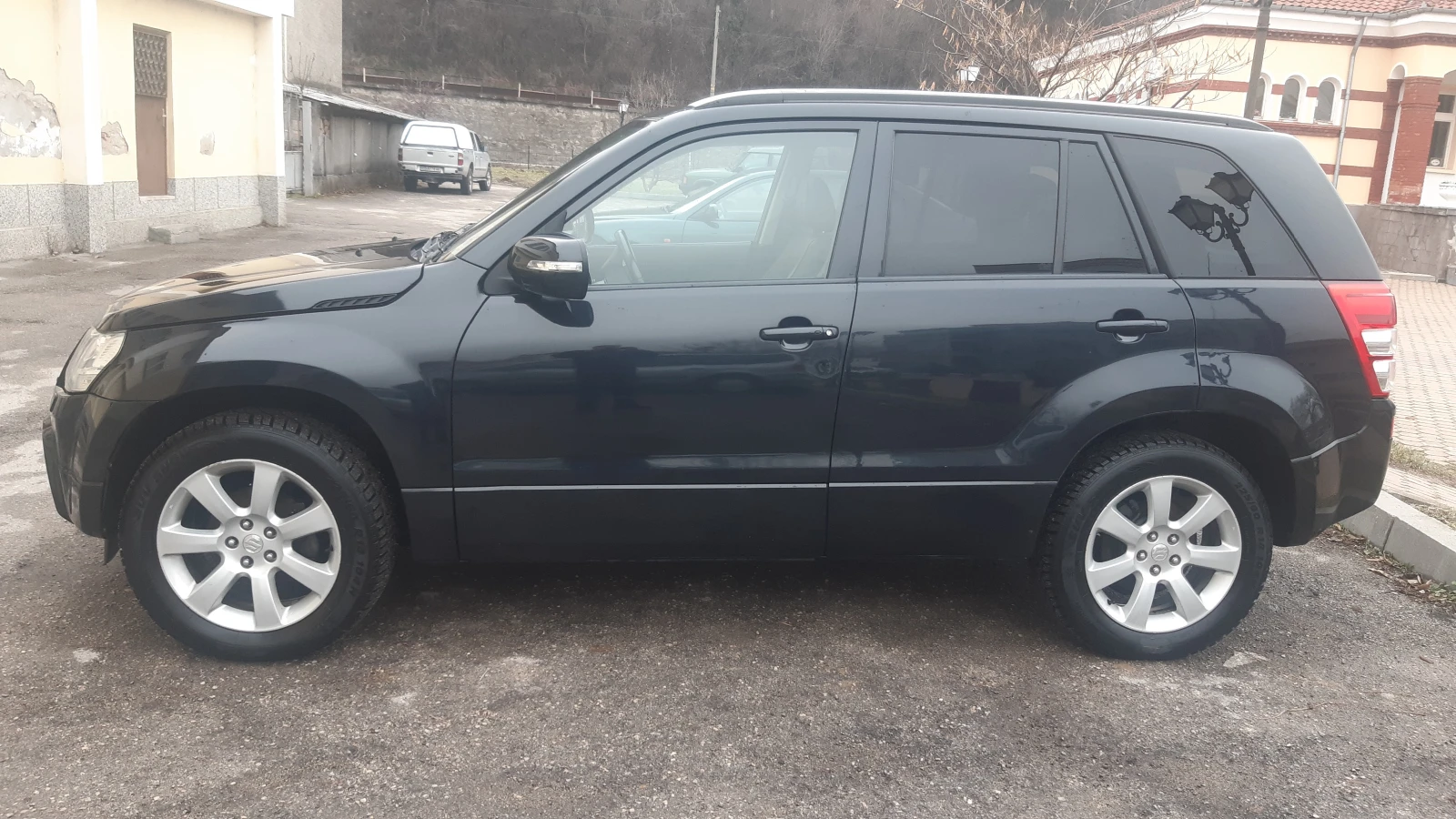 Suzuki Grand vitara 1.9 DDIS - изображение 4