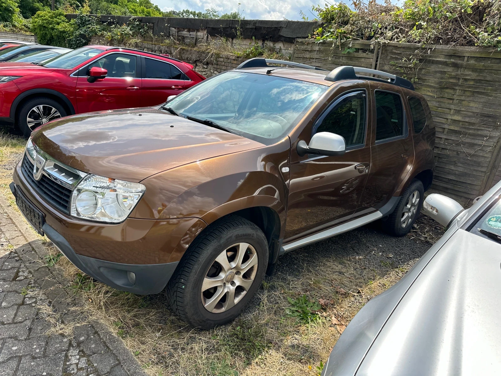 Dacia Duster 1.6 i - изображение 3