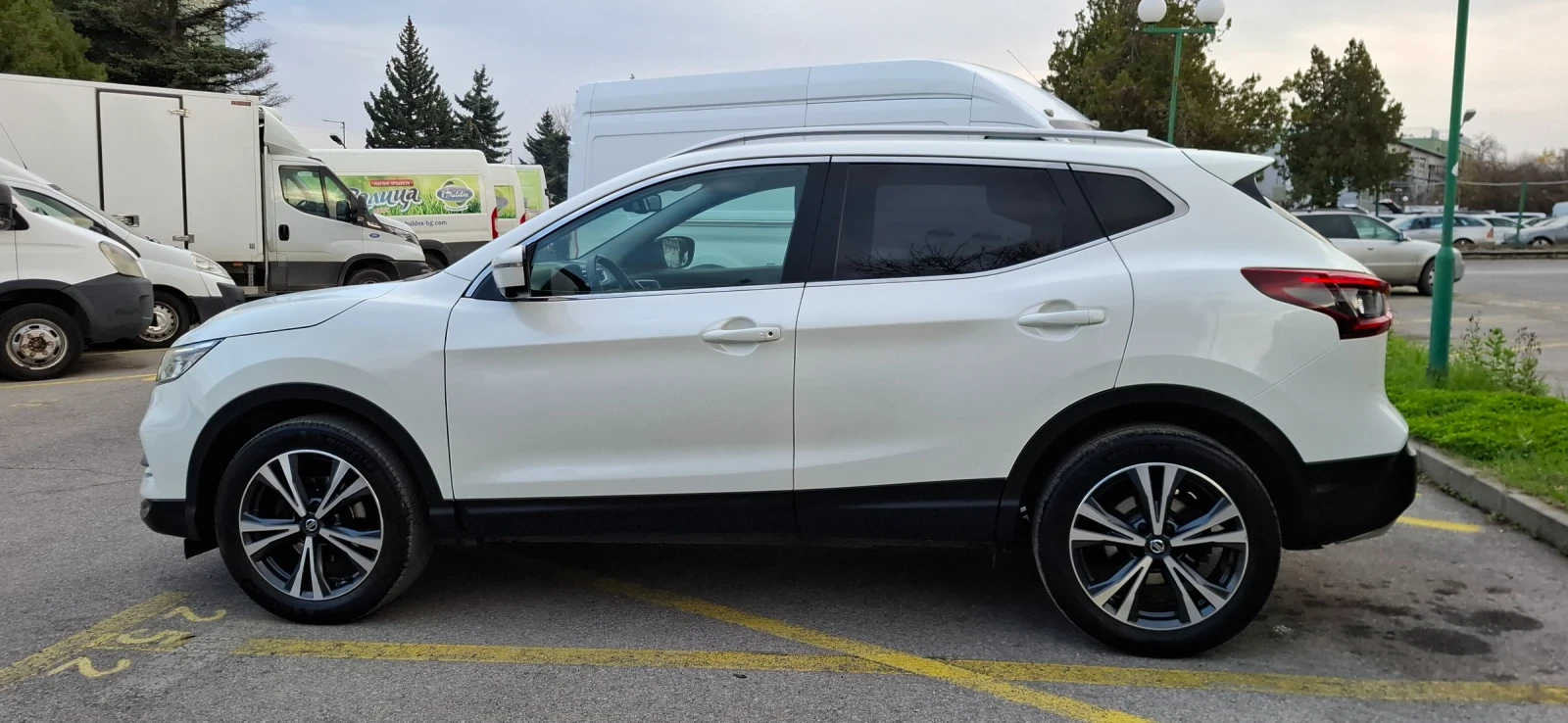 Nissan Qashqai 1.3 Facelift 360  Camera Бяла Перла  - изображение 5