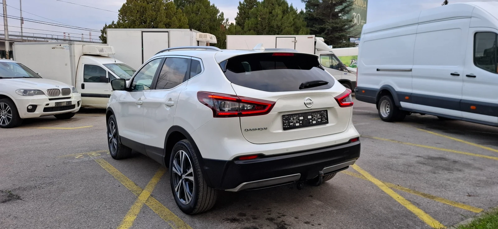 Nissan Qashqai 1.3 Facelift 360  Camera Бяла Перла  - изображение 6