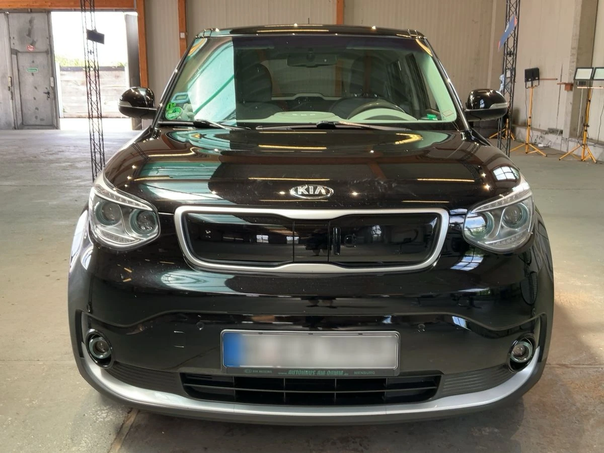 Kia Soul ОЧАКВАН ВНОС СМЯНА НА ЦВЯТ 1000евро, снимка 2 - Автомобили и джипове - 54793065