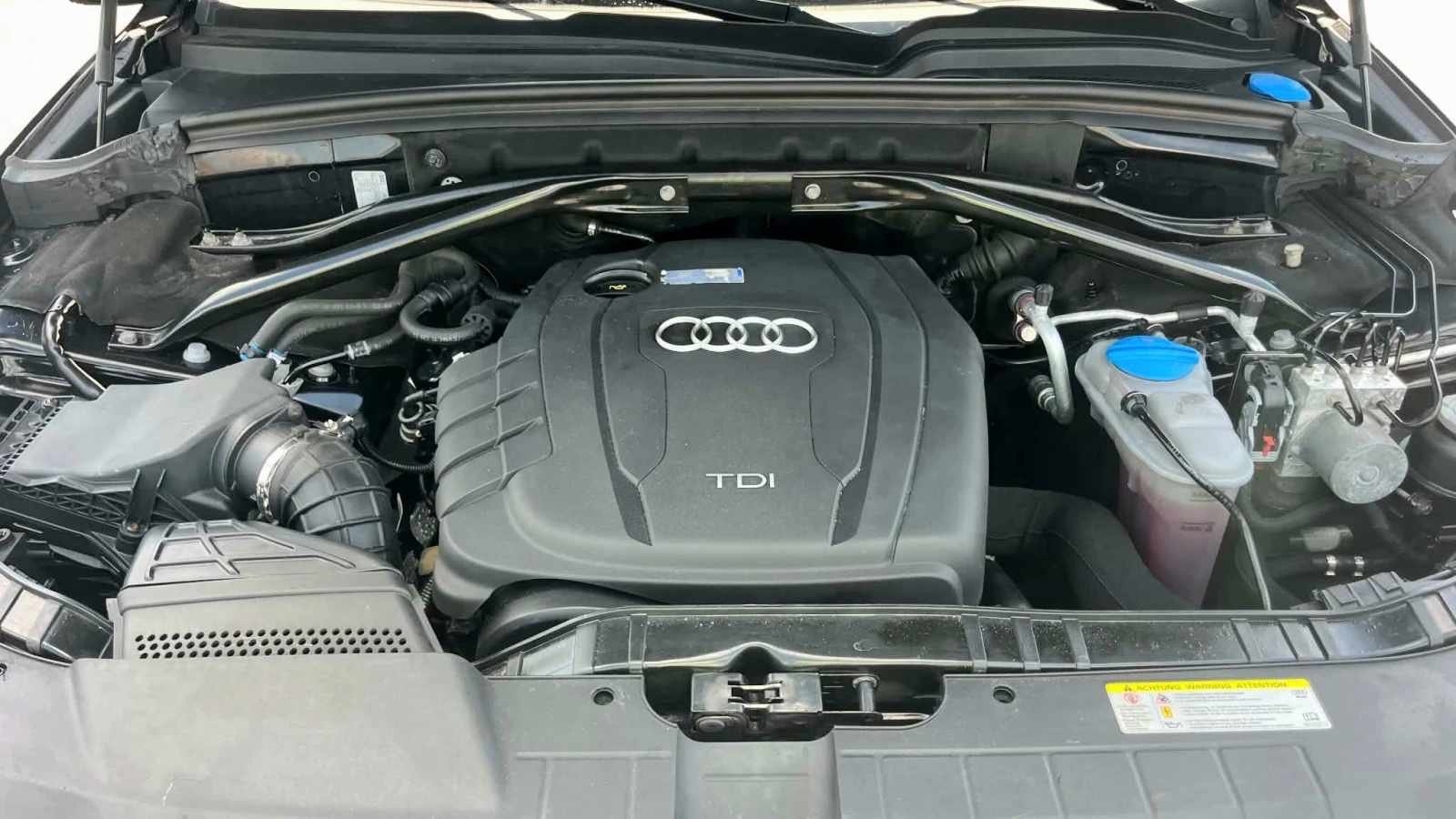 Audi Q5 2.0 TDI -4x4, снимка 14 - Автомобили и джипове - 54978366