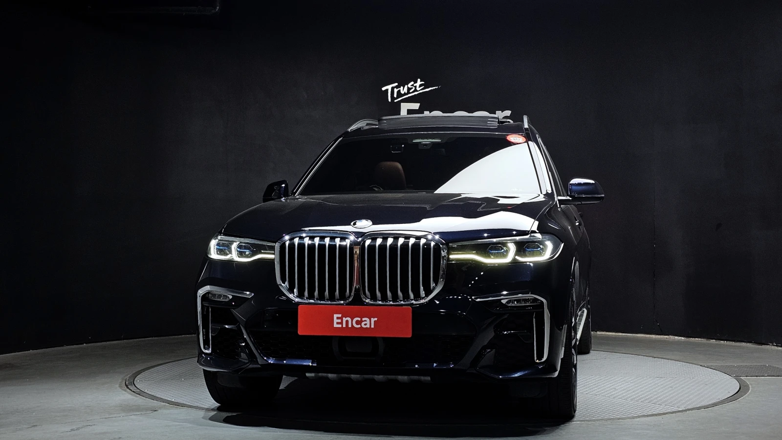 BMW X7 xDrive40d* HUD* SOFT CLOSE* 360* КРАЙНА ЦЕНА, снимка 3 - Автомобили и джипове - 55336525