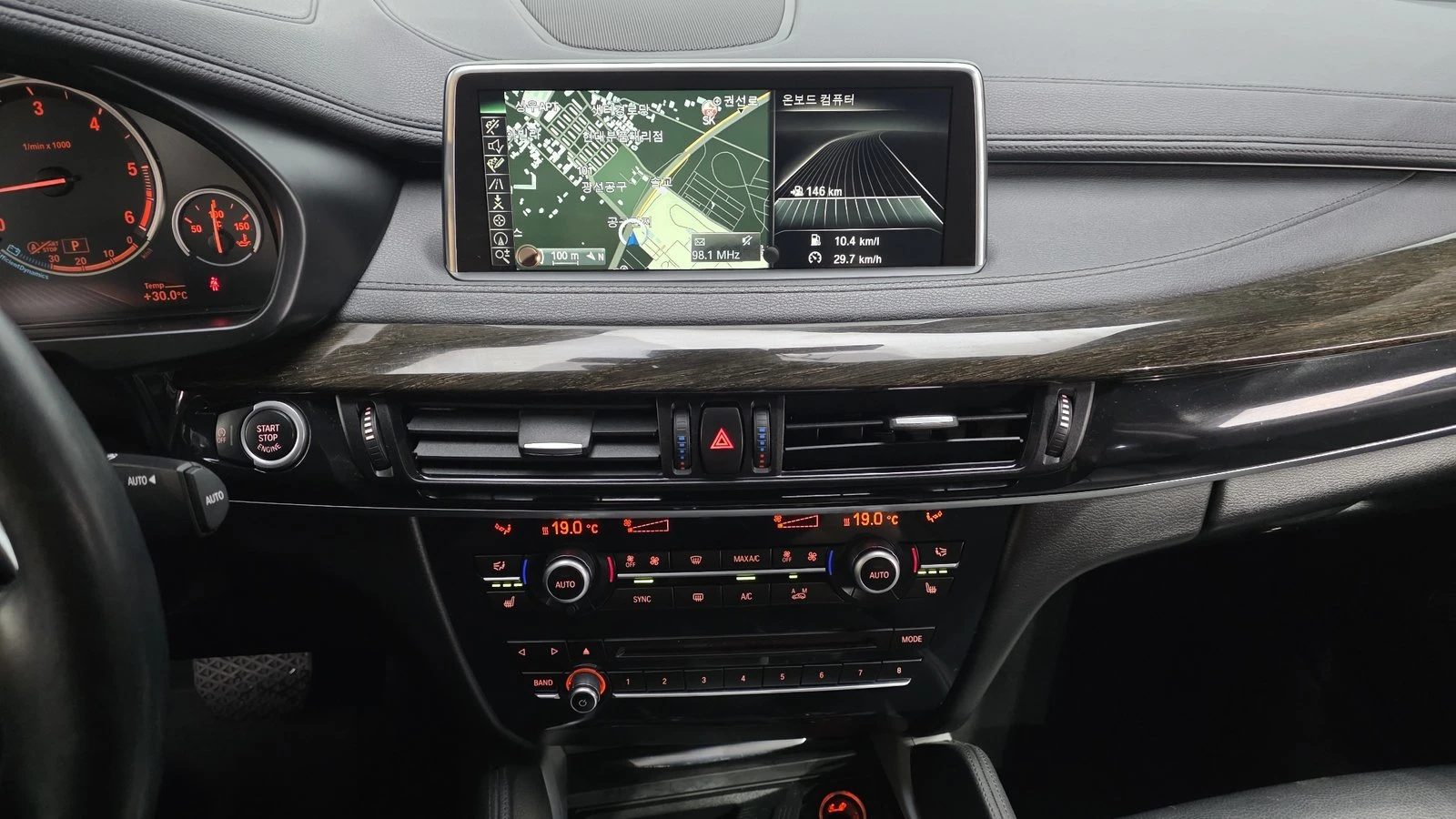 BMW X6 xDrive30d* ���* HUD* 360* ������ ���� | Mobile.bg � ����������� 13