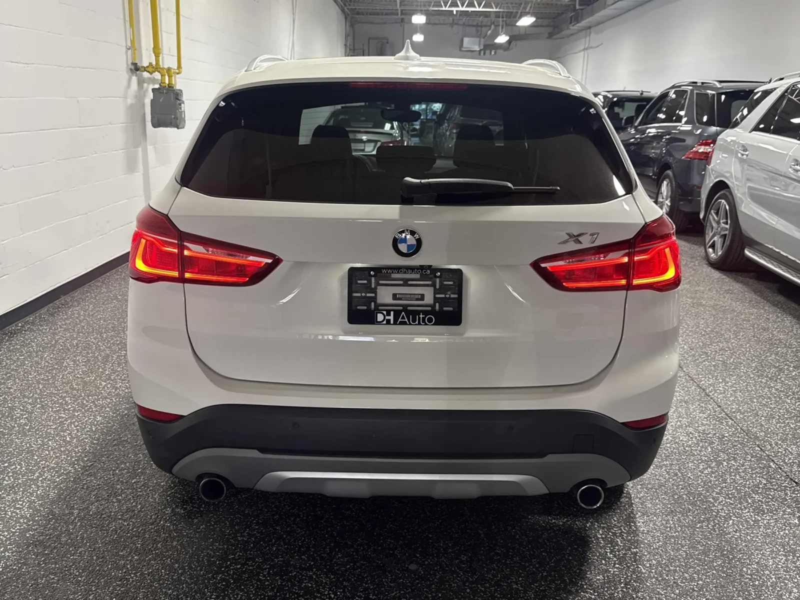 BMW X1 xDrive28i ЦЕНА ДО БЪЛГАРИЯ АВТОКРЕДИТ, снимка 4 - Автомобили и джипове - 55643287