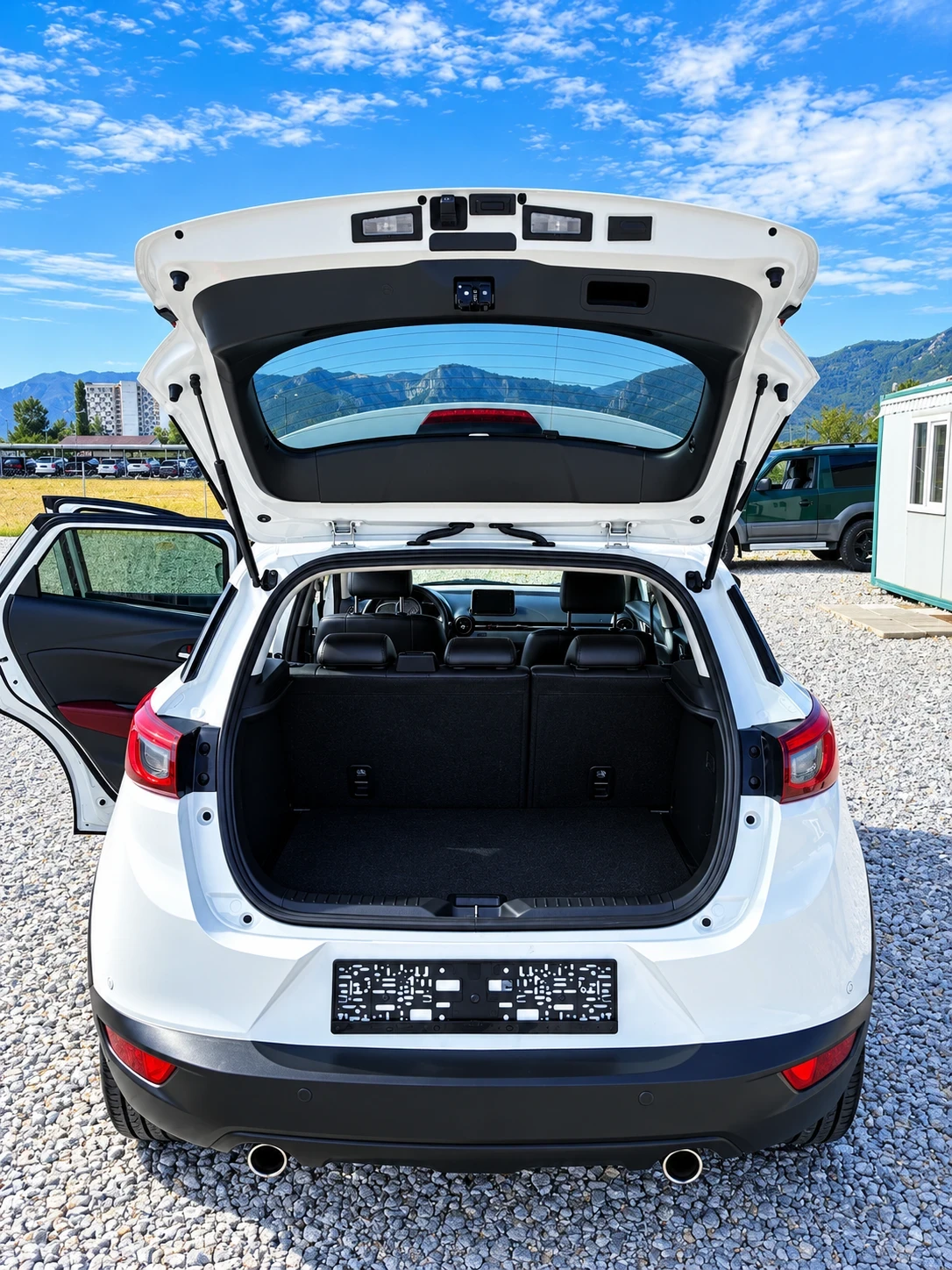 Mazda CX-3 2.0 ПРОМО ЦЕНА Optimum Skyactiv-G 150hk aut. 4x4, снимка 17 - Автомобили и джипове - 55937580