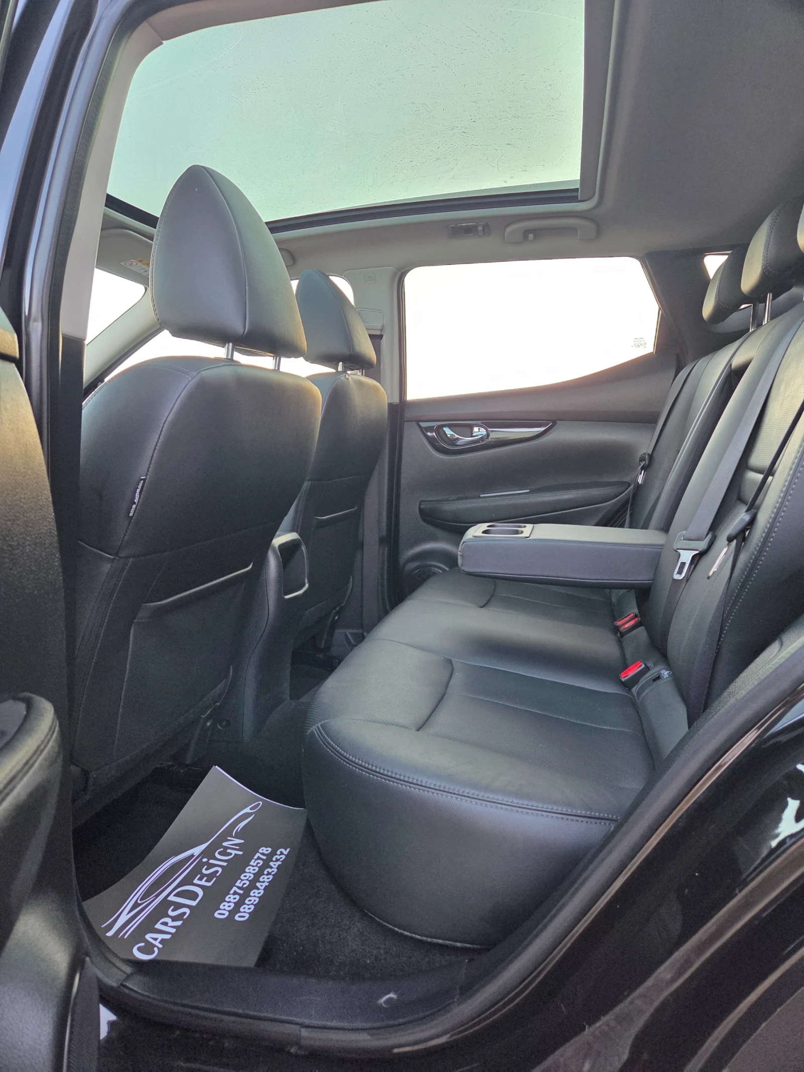 Nissan Qashqai 1.6 БЕНЗИН-УНИКАЛЕН, снимка 13 - Автомобили и джипове - 55943811