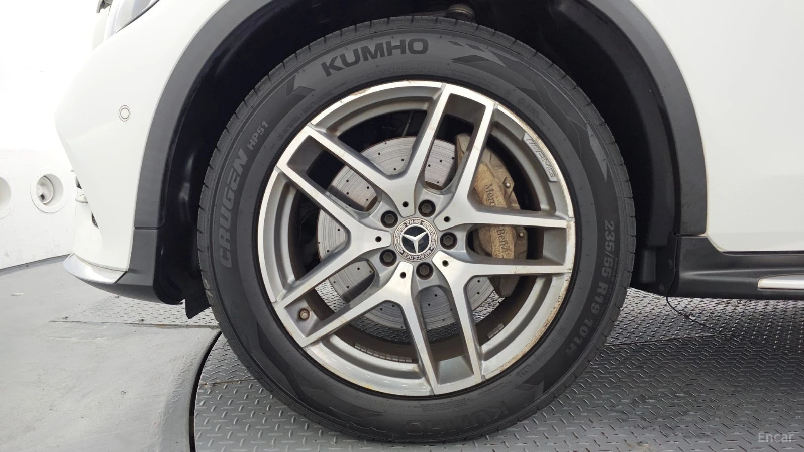 Mercedes-Benz GLC 220 4MATIC AMG PKG| 360| ПАНО| ПОДГРЕВ, снимка 13 - Автомобили и джипове - 56163321