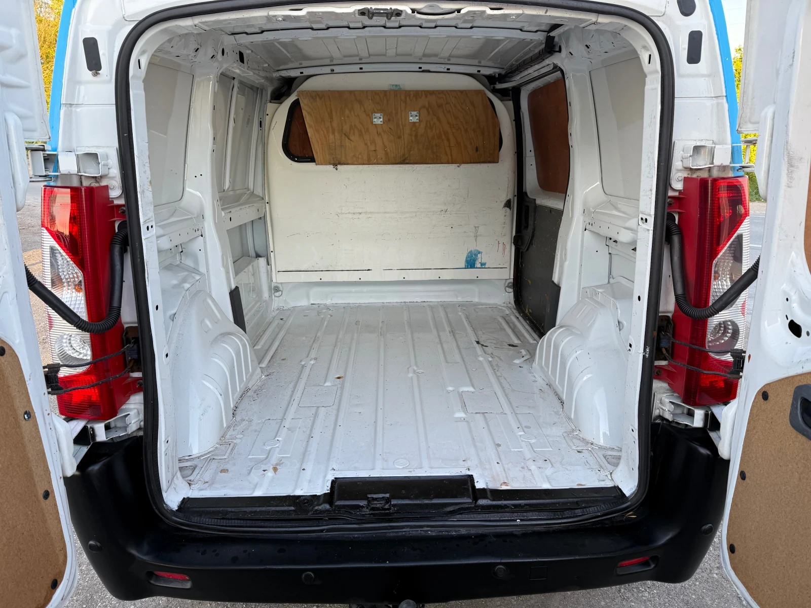 Peugeot Expert 2.0HDI - изображение 8