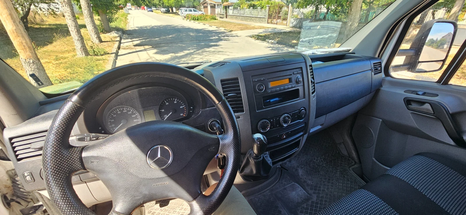 Mercedes-Benz Sprinter 315 2.2 150hp мотор 646 - изображение 4