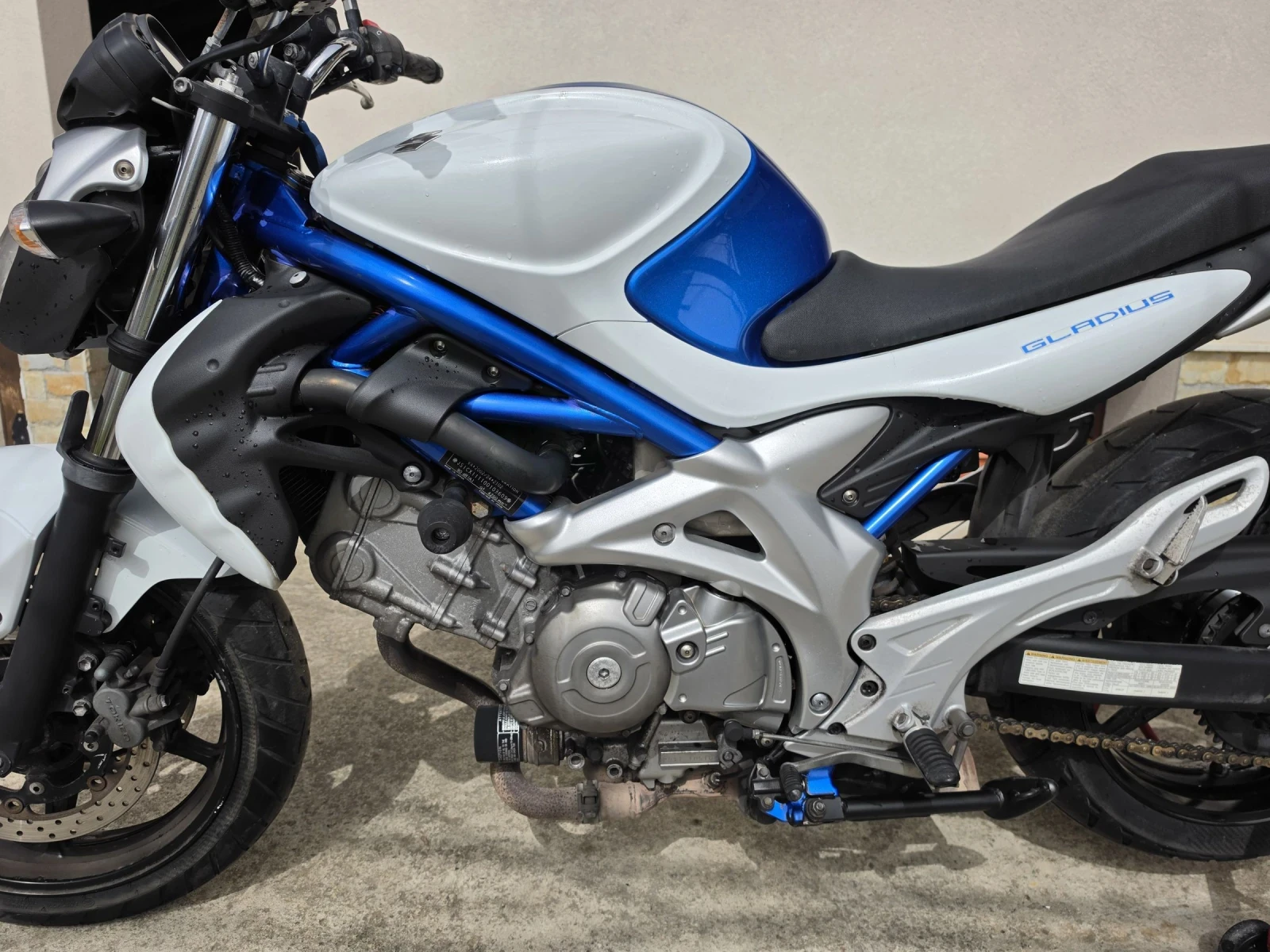 Suzuki Gladius 650i, снимка 9 - Мотоциклети и мототехника - 53901984