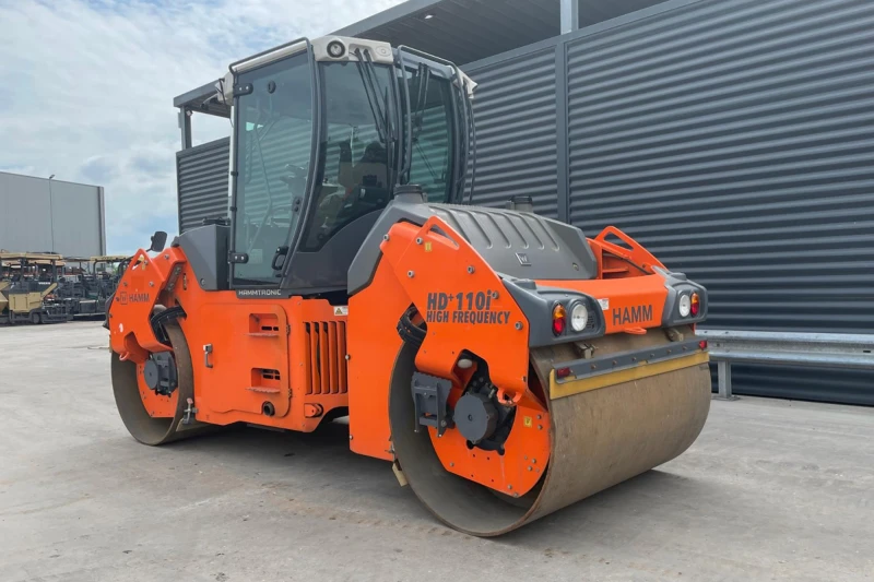 Валяк Hamm HD+ 110i VV, снимка 5 - Индустриална техника - 52835264
