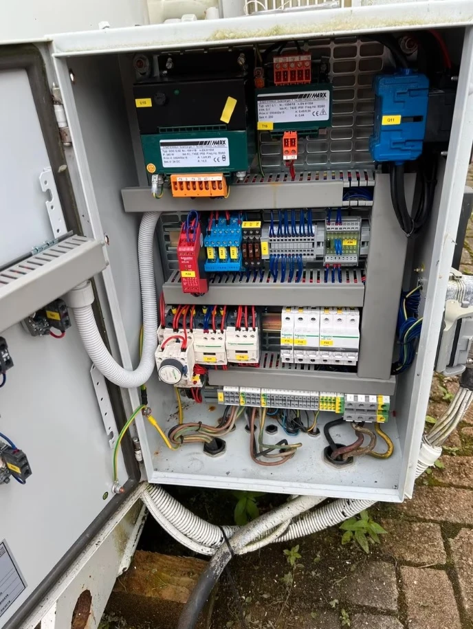 Бетон помпа Друга марка SCHWING S 30 PB, снимка 5 - Индустриална техника - 52846590