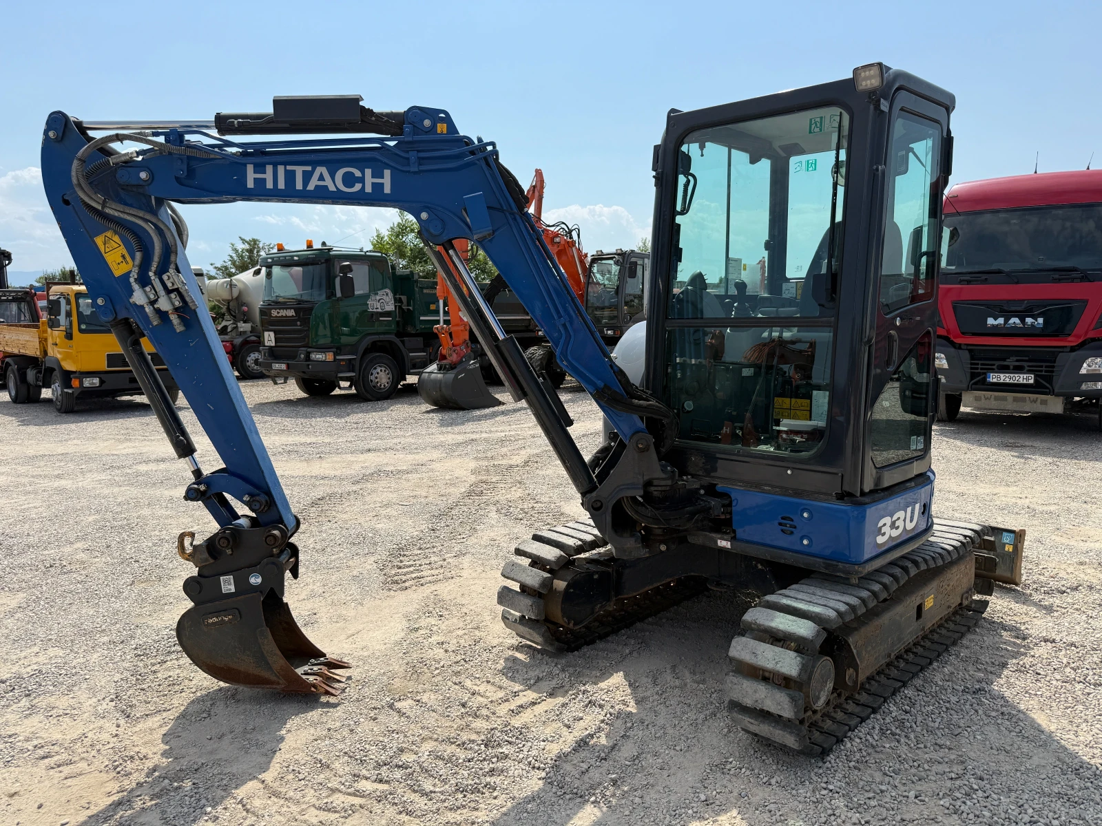 Багер Hitachi ZX 33U-6, снимка 14 - Индустриална техника - 55803486