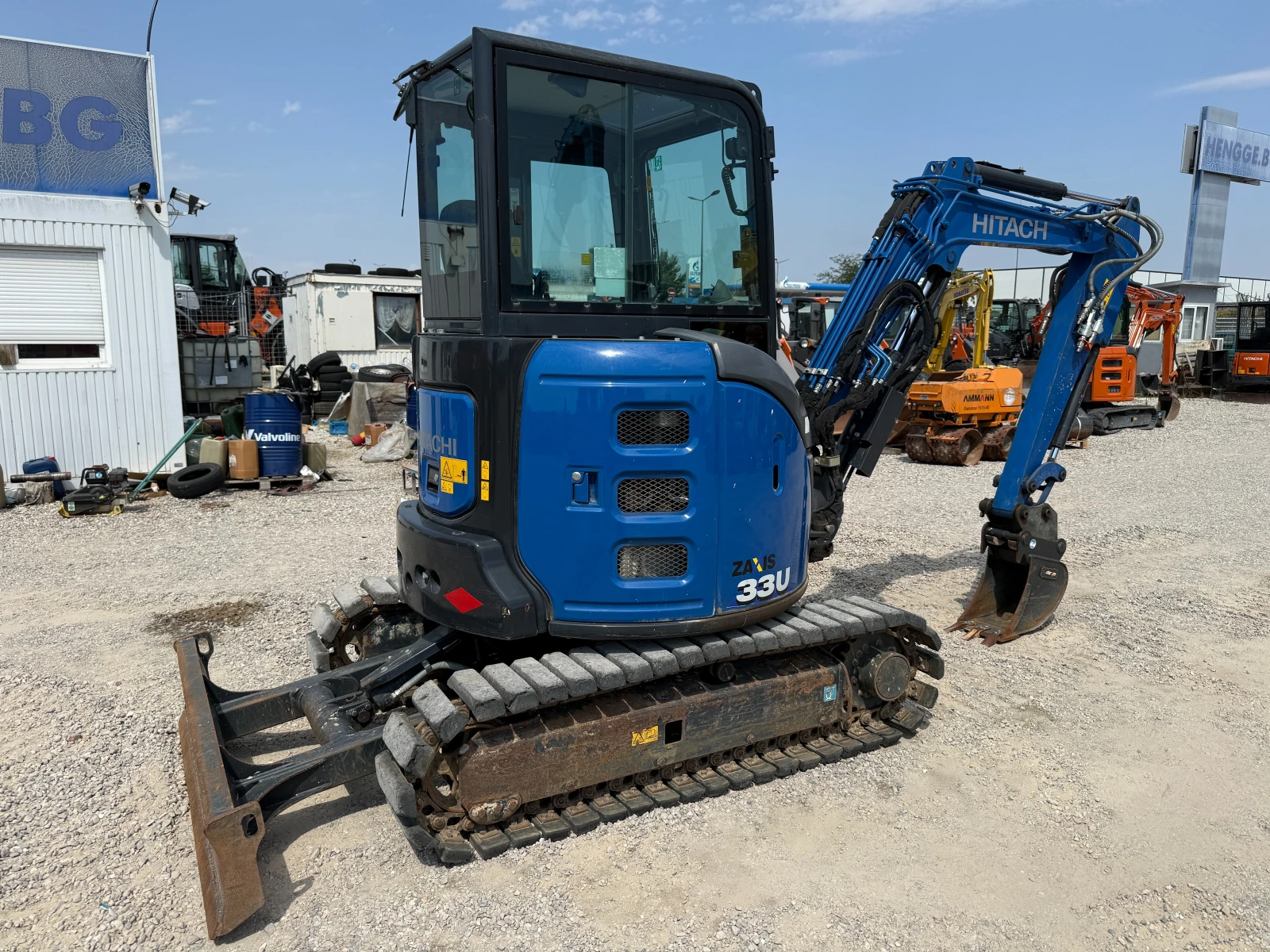 Багер Hitachi ZX 33U-6, снимка 9 - Индустриална техника - 55803486