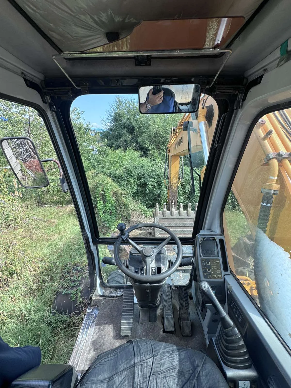 Багер Hyundai  Robex 170W-7A, снимка 5 - Индустриална техника - 55809117
