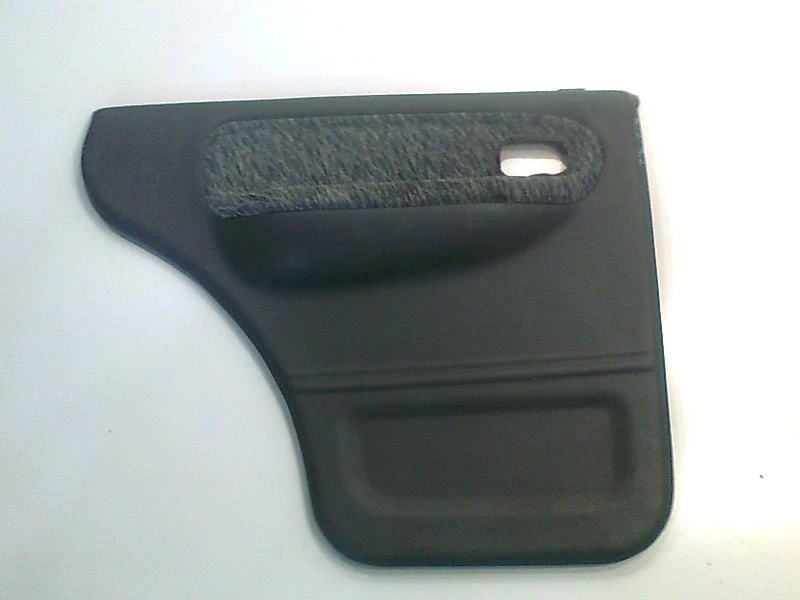 кора на врата лява задна за Киа Спортич 