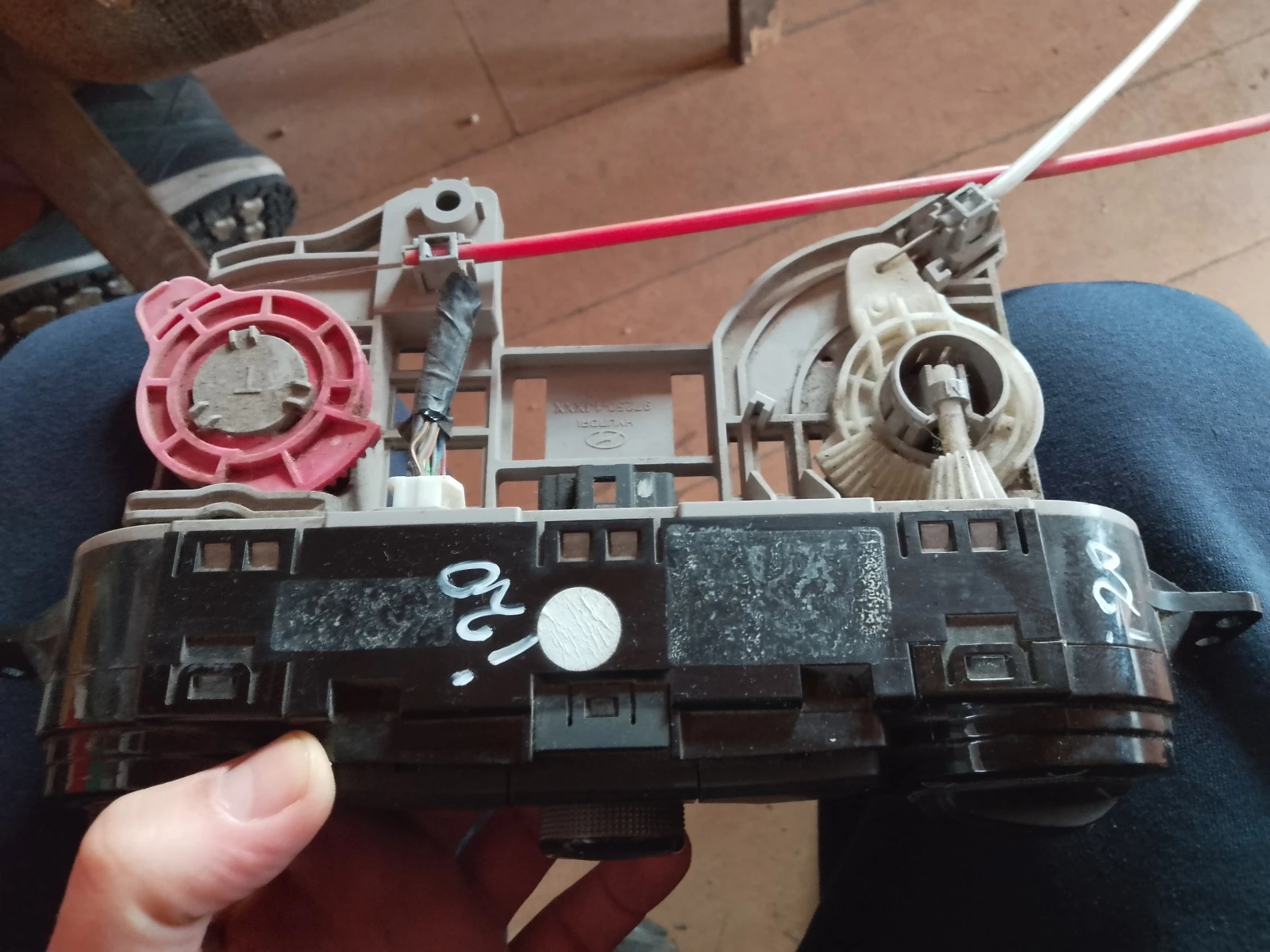 97250-1JXXX     20  | Mobile.bg   2