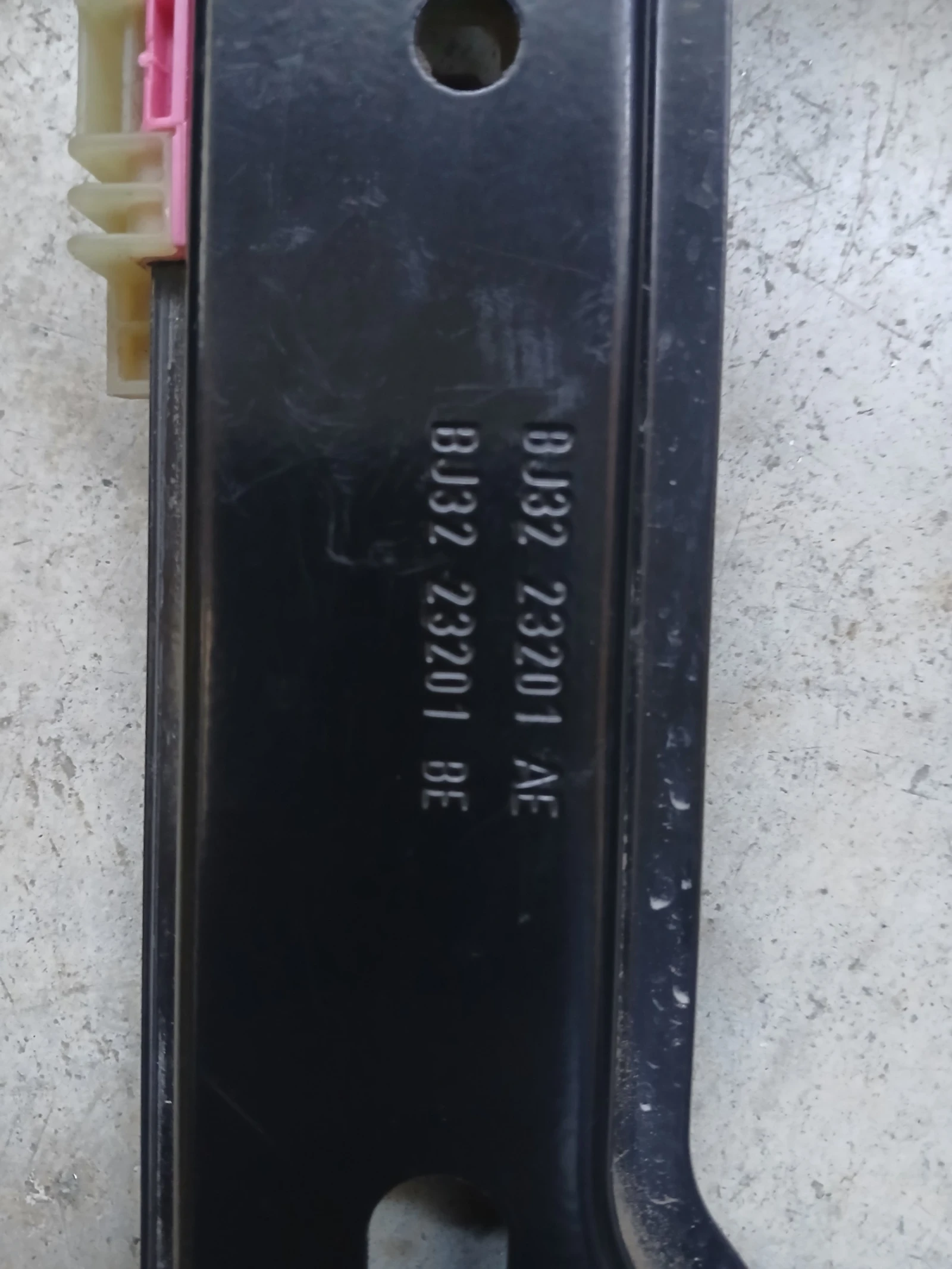 BJ32 23201 BE стъклоповдигач преден ляв Lend Rover Evoque , снимка 4 - Части - 56279328