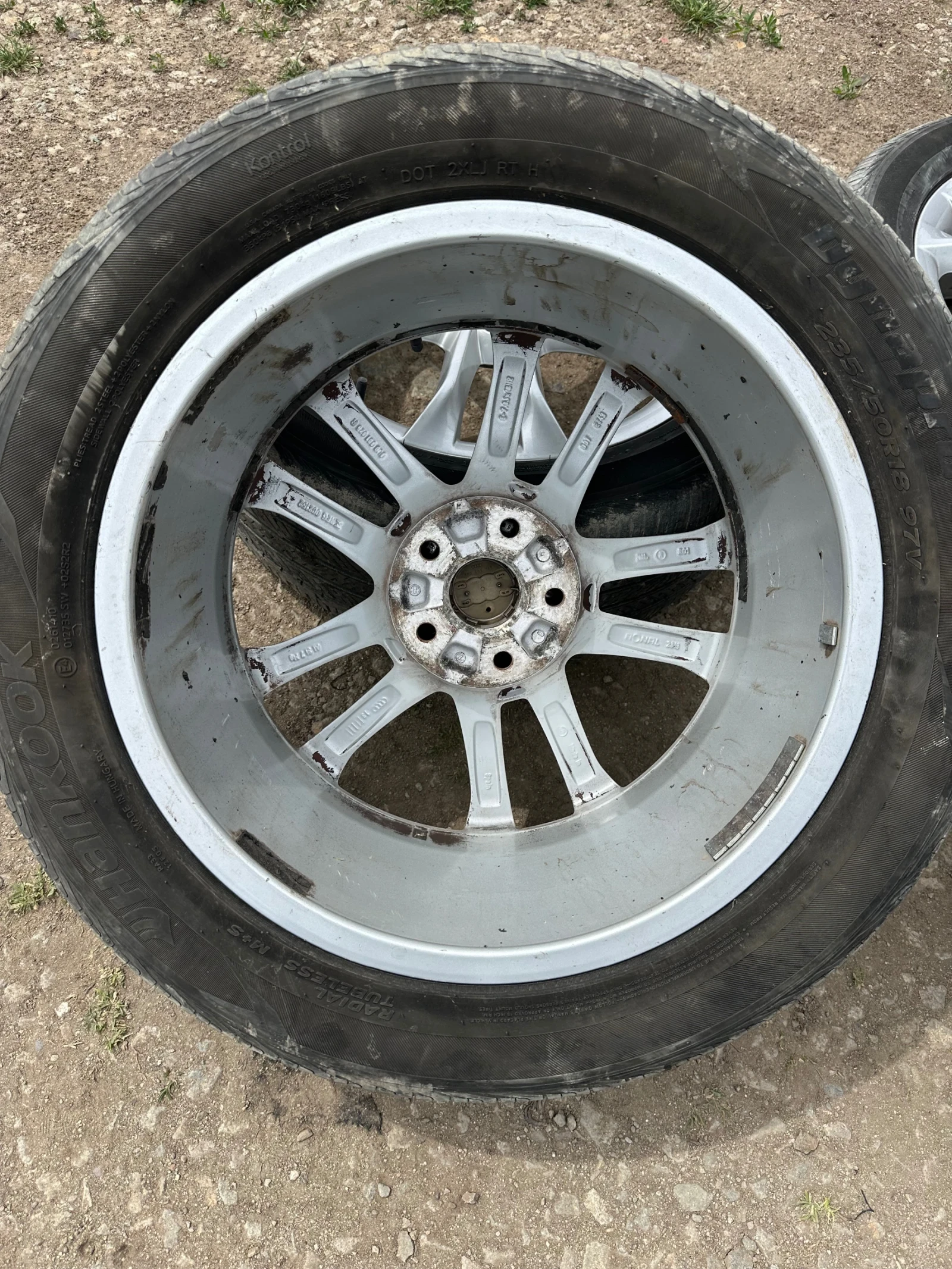    235/50R18  Audi Q3 | Mobile.bg   13
