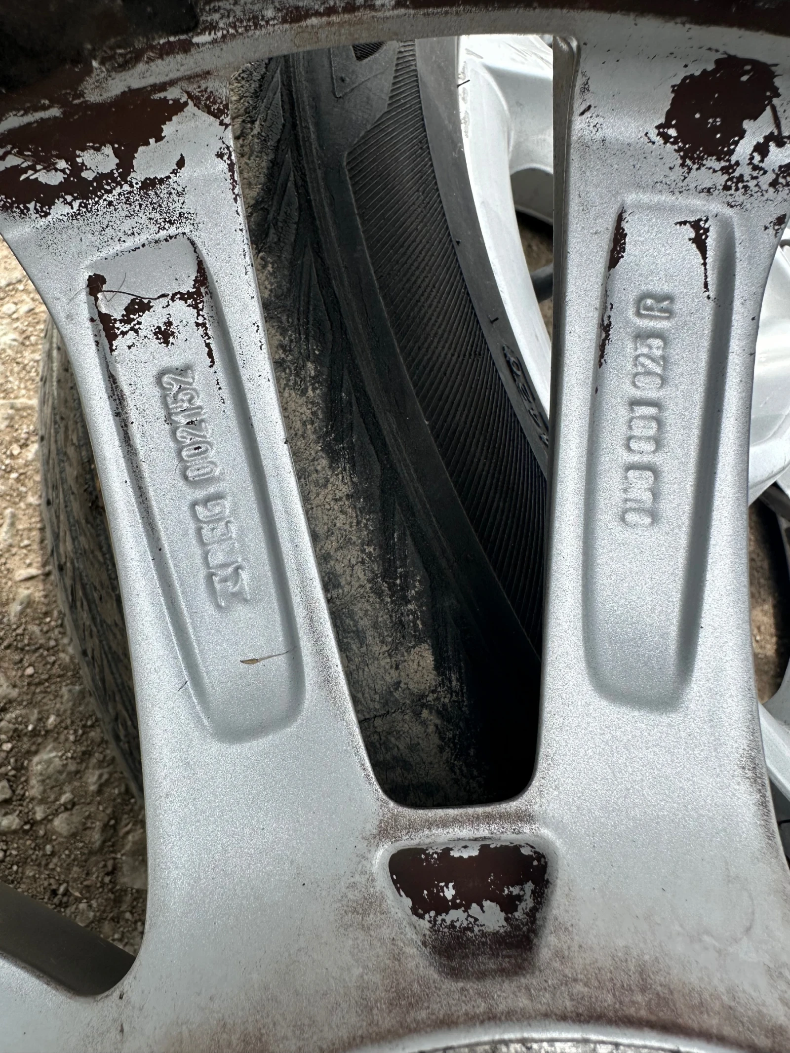    235/50R18  Audi Q3 | Mobile.bg   11