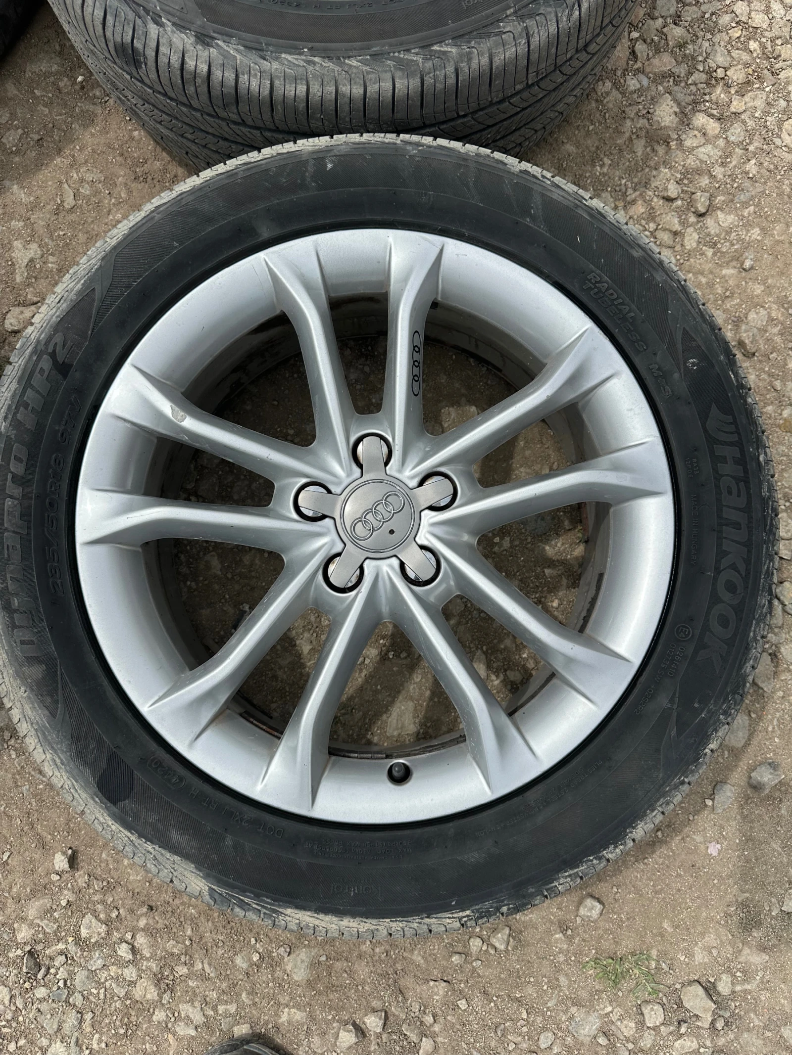    235/50R18  Audi Q3 | Mobile.bg   4