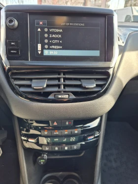 Peugeot 208  Първи и единствен собственик, от София Франс Ауто, снимка 8