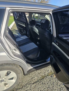 Subaru Outback 2.5, снимка 15