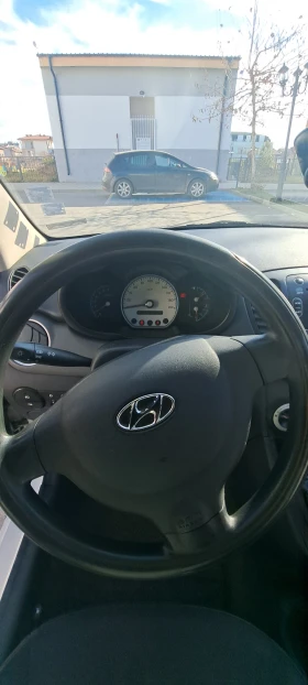 Hyundai I10 1.1 Газ, снимка 7