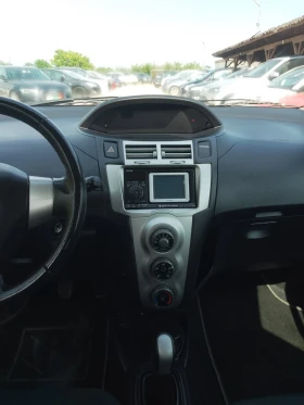 Toyota Yaris 1.0бен. 60коня - 5800 лв. - 40161927 9