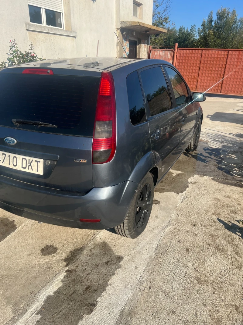 Ford Fiesta 1.4 TDI, снимка 3 - Автомобили и джипове - 47960081