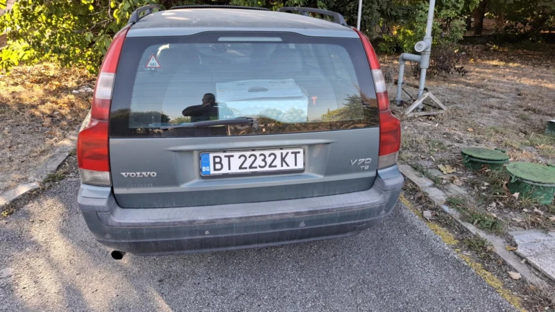 Volvo V70 2.3 T5, снимка 5 - Автомобили и джипове - 48471174